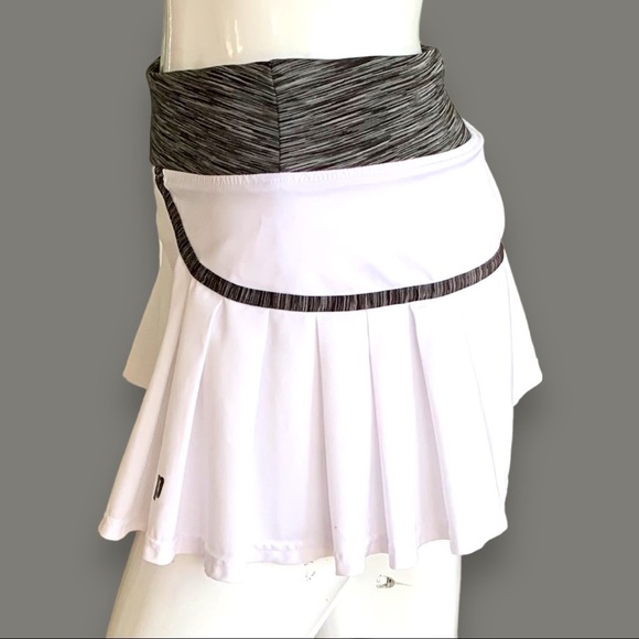 PRINCE TENNIS/PICKLE BALL/GOLF SKIRT. - Picture 4 of 6